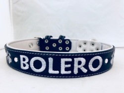 Lederhalsband mit Name und Swarovski 01