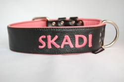 Hundehalsband bestickt