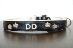 lederhalsband mit krönchen